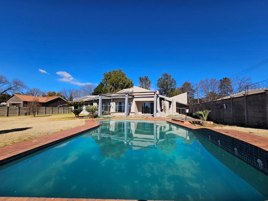3 Bedroom Property for Sale in Vaalpark Free State